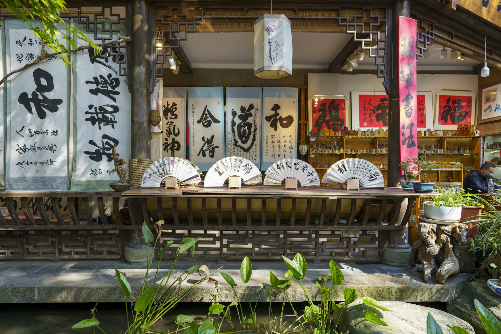 Real China: 12-Day Small-Group Adventure