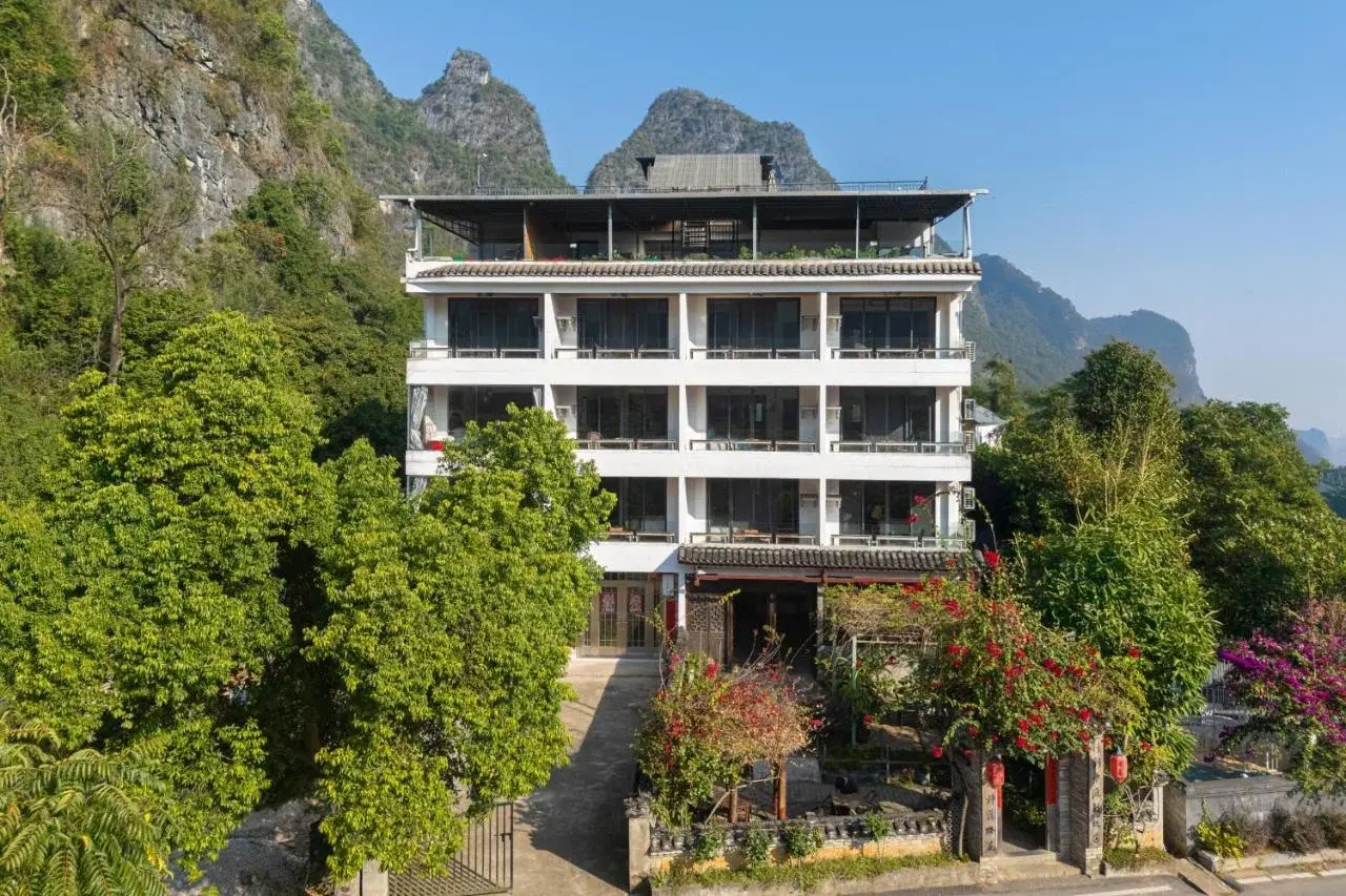 Yangshuo Elite Garden