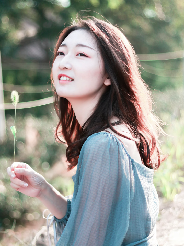 Anna Liu — Senior Travel Designer