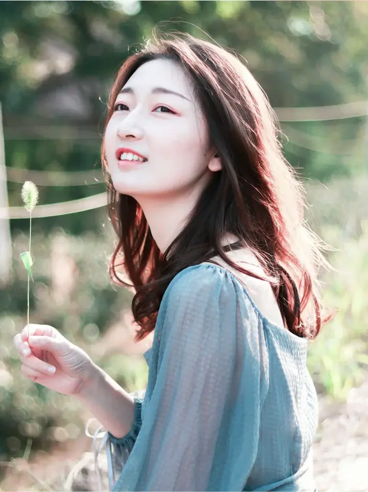 Anna Liu — Senior Travel Designer