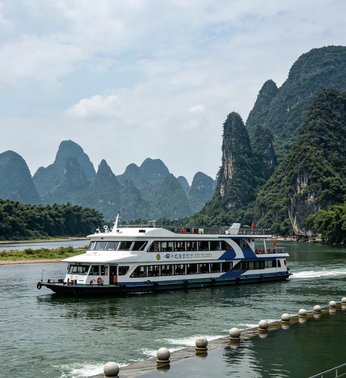 Fluttuando sul Fiume Li, Yangshuo