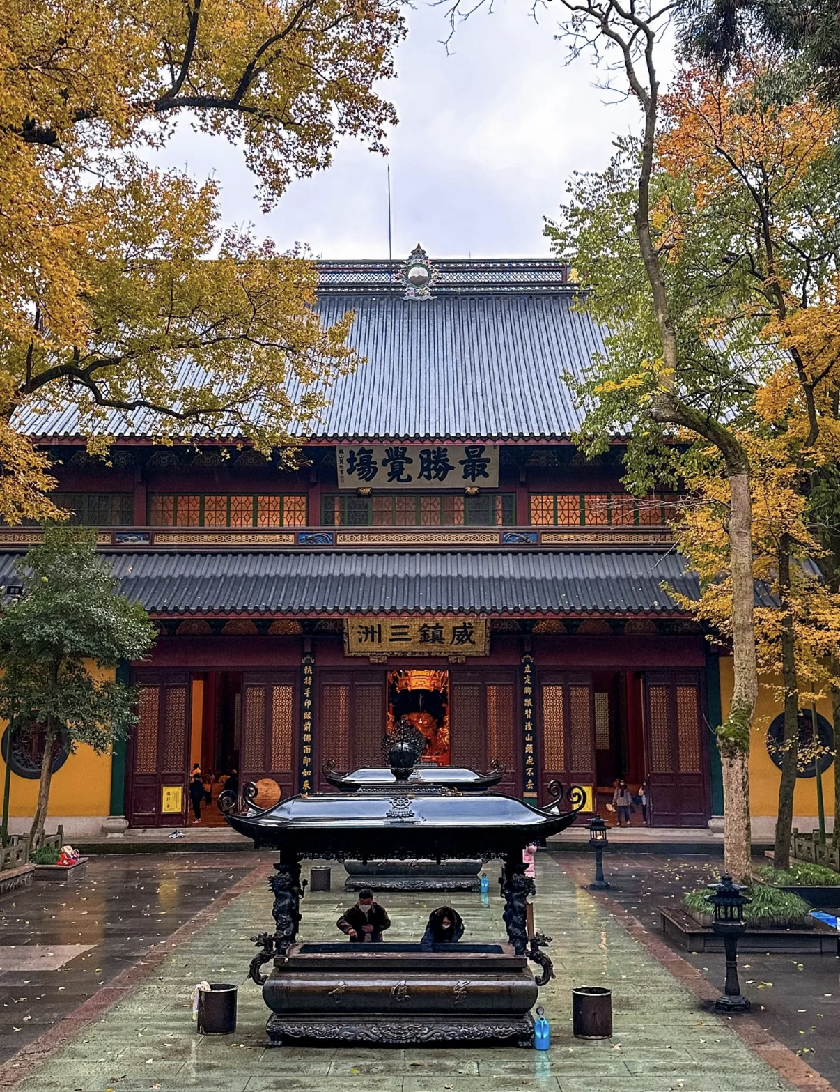 Lingyin Temple and Feilai Peak, Hangzhou