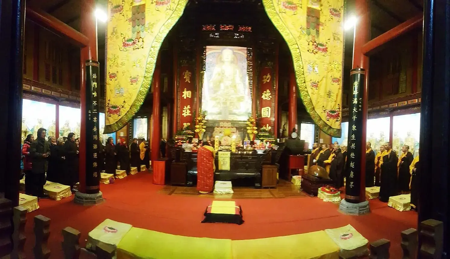 Mt Emei · Monastery Night & Summit