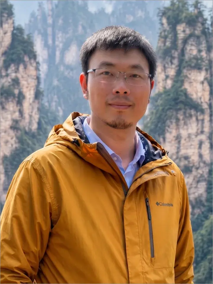 Jason Hu — Founder · Lead Concierge