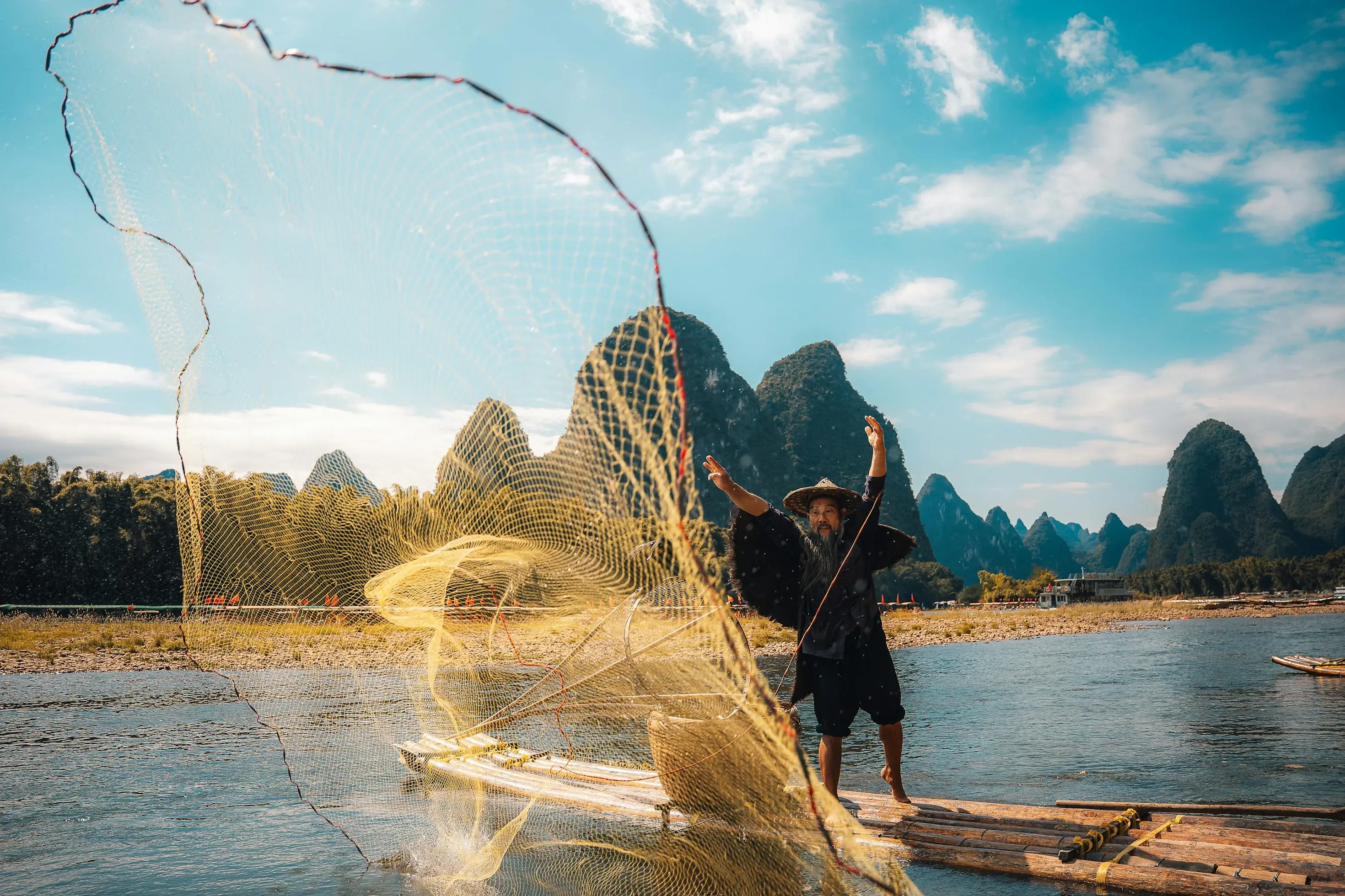 14-Day China Natural Wonders Tour: Beijing, Xi’an, Zhangjiajie, Guilin & Shanghai