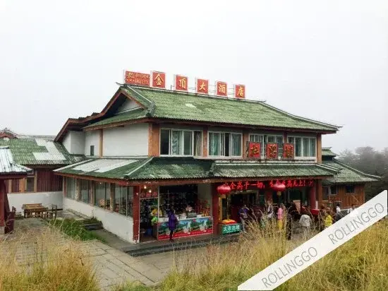 Golden Summit Hotel